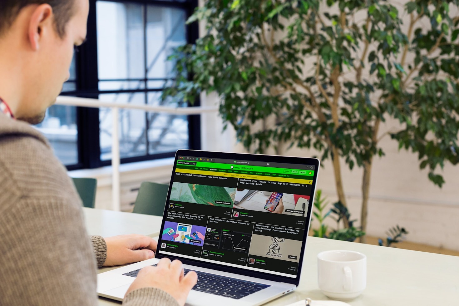 How AI Enhances Deep Insights for Forward-Thinkers